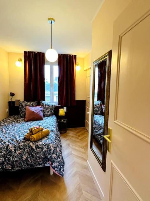 La Vie En Rose - & Gare Apartment